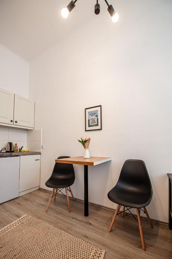 My City Apartment - Vienna Cosy Room Екстер'єр фото