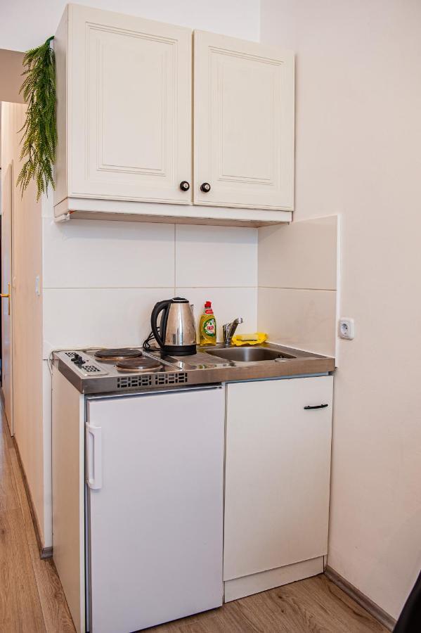 My City Apartment - Vienna Cosy Room Екстер'єр фото
